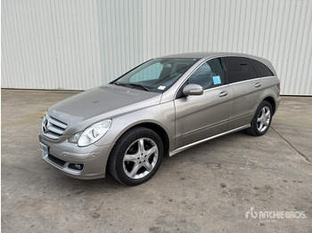 Auto MERCEDES-BENZ