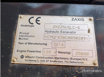 Lintekskavaator HITACHI ZX225USLC-6
