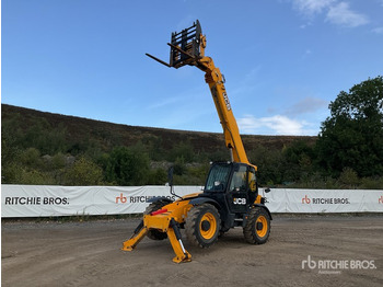 Teleskooplaadur JCB