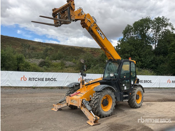 Teleskooplaadur JCB
