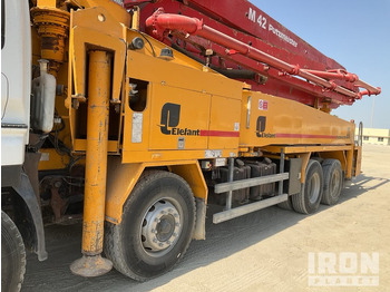 Betoonipump 2002 Isuzu CXH50T 2003 Putzmeister M42 on 8x4 Twi ... Concrete Pump Truck: pilt 5