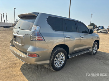 Maastur 2020 Lexus GX460 4WD SUV: pilt 3