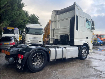 Sadulveok DAF XF 460 4X2 Tractor-unit Spring/Air Retarder: pilt 4