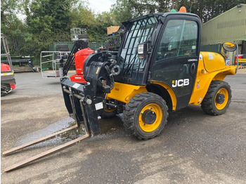 Teleskooplaadur JCB