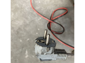 Elektrisüsteem - Materjali käitlemise seade Hawker 24V/40A: pilt 5