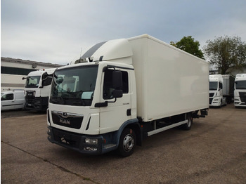 Tarbesõiduk furgoon MAN