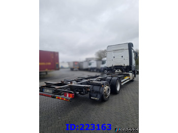 Kabiinišassiiga veoauto MERCEDES-BENZ Actros 2542 BDF  6x2 Euro6: pilt 5