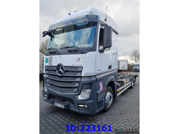 Kabiinišassiiga veoauto MERCEDES-BENZ Actros 2542
