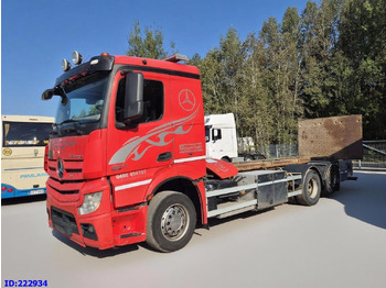 Kabiinišassiiga veoauto MERCEDES-BENZ Actros 2545