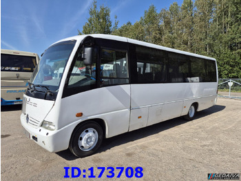 Kaugsõidu buss MERCEDES-BENZ