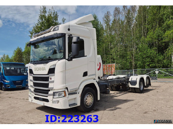 Kabiinišassiiga veoauto SCANIA R