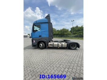 Sadulveok MERCEDES-BENZ Actros 1842