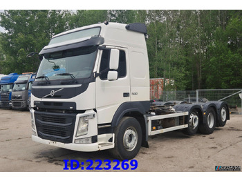Kabiinišassiiga veoauto VOLVO FM13 500
