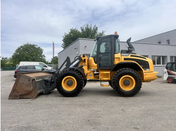 Rataslaadur VOLVO L50
