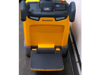 Kaubaaluste tõstuk Jungheinrich ERE120: pilt 3