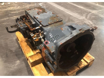 Käigukast SKRZYNIA BIEGÓW NEW HOLLAND 8160 5164693: pilt 4
