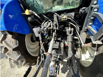 New Holland T 4.65 liising New Holland T 4.65: pilt 5