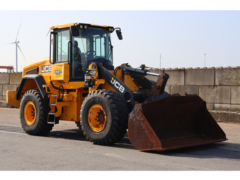 Laadur JCB 427