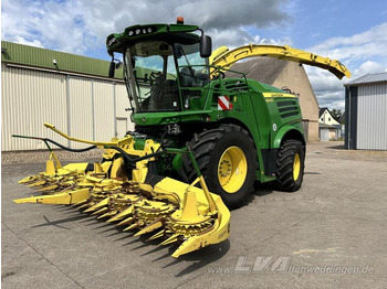 Koristusmasin JOHN DEERE 8400