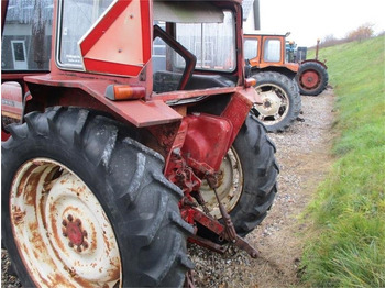 Traktor IH 574 Med Gyro frontlæsser med Greb: pilt 3 Traktor IH 574 Med Gyro frontlæsser med Greb: pilt 3