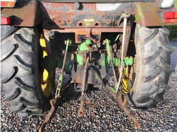 Traktor John Deere 2040 S: pilt 4