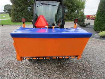 Liiva-/ Soolajaotur - Kommunaal-/ Erisõiduk Limas SSP140 Selvlæssende og med lys: pilt 5 Liiva-/ Soolajaotur - Kommunaal-/ Erisõiduk Limas SSP140 Selvlæssende og med lys: pilt 5