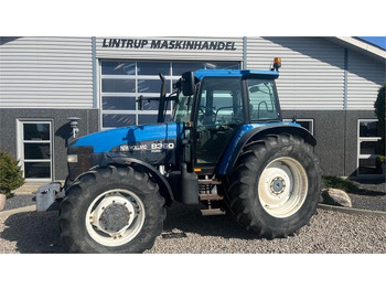 Traktor NEW HOLLAND 8360