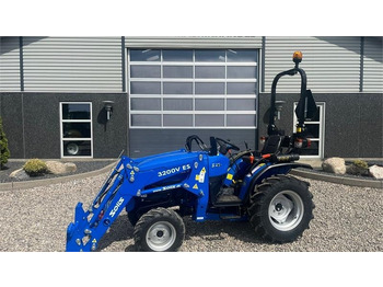 Munitsipaaltraktor SOLIS