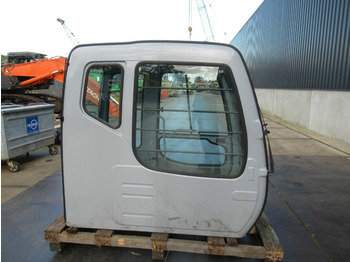 Kabiin HITACHI