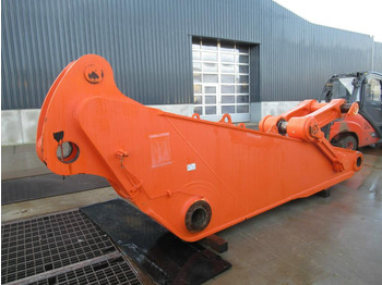 Poom HITACHI