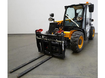 Teleskooplaadur JCB