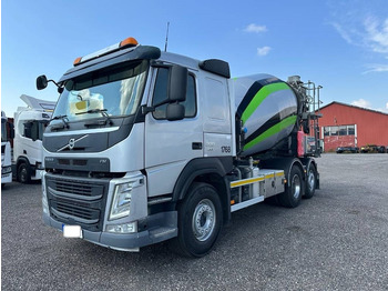 Autobetoonisegisti VOLVO FM