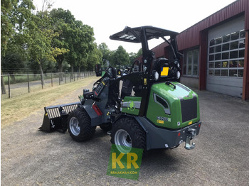 Uus Minilaadur G2200E Giant: pilt 4