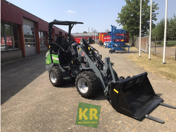 Uus Minilaadur G2200E Giant: pilt 2