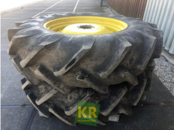 Rehv PIRELLI