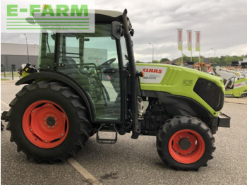 Traktor CLAAS nexos 220 vl: pilt 4