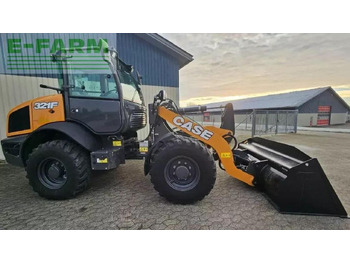 Miniekskavaator CASE