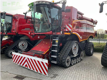 Kombain CASE IH Axial-Flow