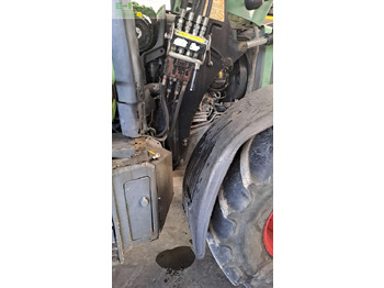 Traktor FENDT 412 Vario