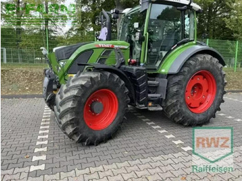 Traktor FENDT 516 Vario