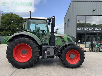 Traktor FENDT 720 Vario
