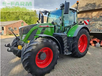Traktor FENDT 718 Vario