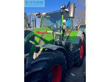 Traktor FENDT 724 Vario