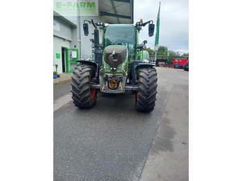 Traktor FENDT 724 Vario
