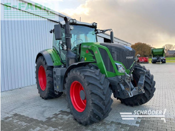 Traktor FENDT 828 Vario