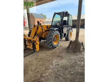 Teleskooplaadur JCB