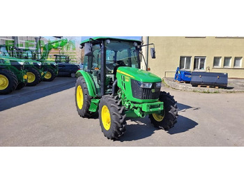 Traktor JOHN DEERE 5058E