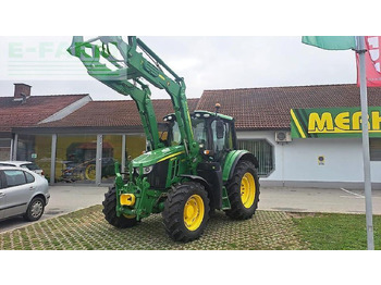 Traktor JOHN DEERE 6100M