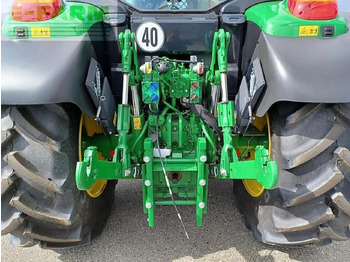 Traktor John Deere 6110m: pilt 5