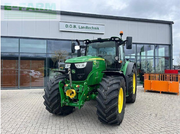 Traktor JOHN DEERE 6135R